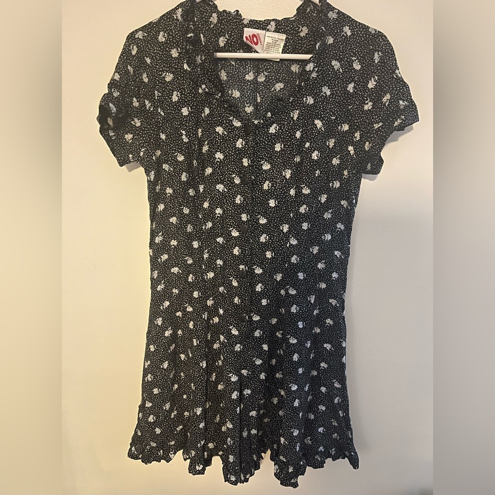 vintage no boundaries floral jumper. size 7/8.